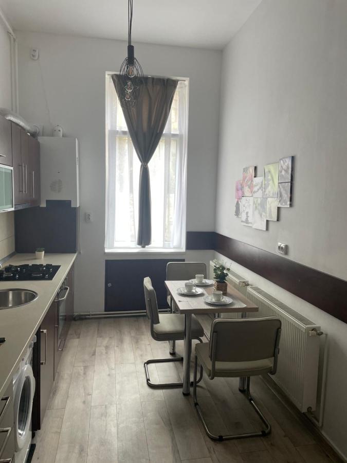 Relax Apartment Брашов Екстериор снимка