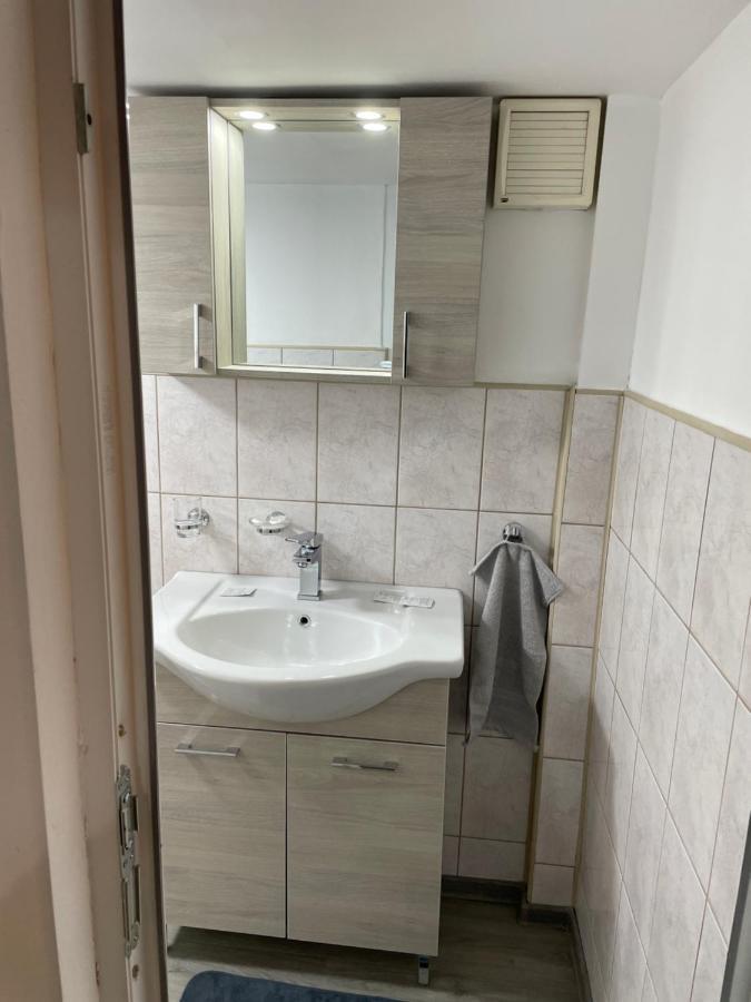 Relax Apartment Брашов Екстериор снимка